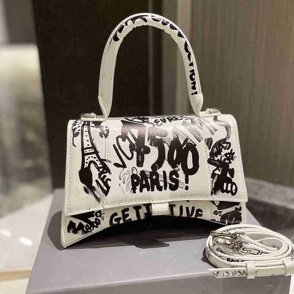 2022 designer bags women handbags balencaigass crossbody hourglass bag handbag purse shoulder real leather
2022 designer bags women handbags balencaigass crossbody hourglass bag handbag purse shoulder real leather