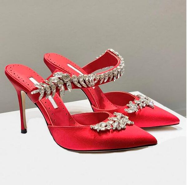 designer new 23ss luxury crystal sandals dress satin crystal banquet party dinner shoes green carpet summer ladies womens heels, Black
designer new 23ss luxury crystal sandals dress satin crystal banquet party dinner shoes green carpet summer ladies womens heels, Black