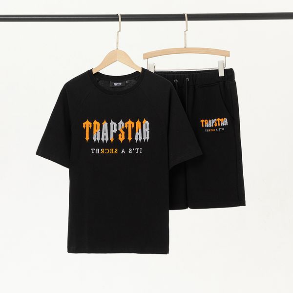 mens embroidered trapstar t shirt sets fashion casual exclusive designer tshirts trapstar shorts simple versatile men women street trend hip, White;black
mens embroidered trapstar t shirt sets fashion casual exclusive designer tshirts trapstar shorts simple versatile men women street trend hip, White;black