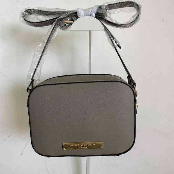 kurt eagle head camera bag single shoulder messenger small square bag inventory hardware micro defects 220715
kurt eagle head camera bag single shoulder messenger small square bag inventory hardware micro defects 220715