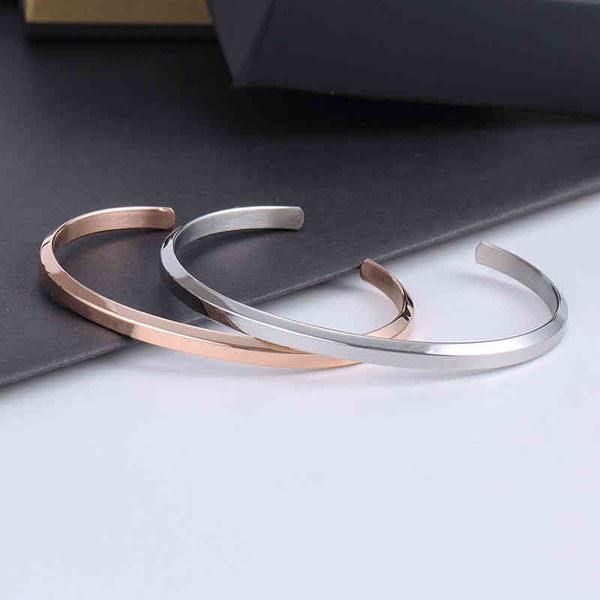 fashion tide brand jewelry new luxury bracelet wholesale titanium steel 18k rose gold popular opening, Silver
fashion tide brand jewelry new luxury bracelet wholesale titanium steel 18k rose gold popular opening, Silver