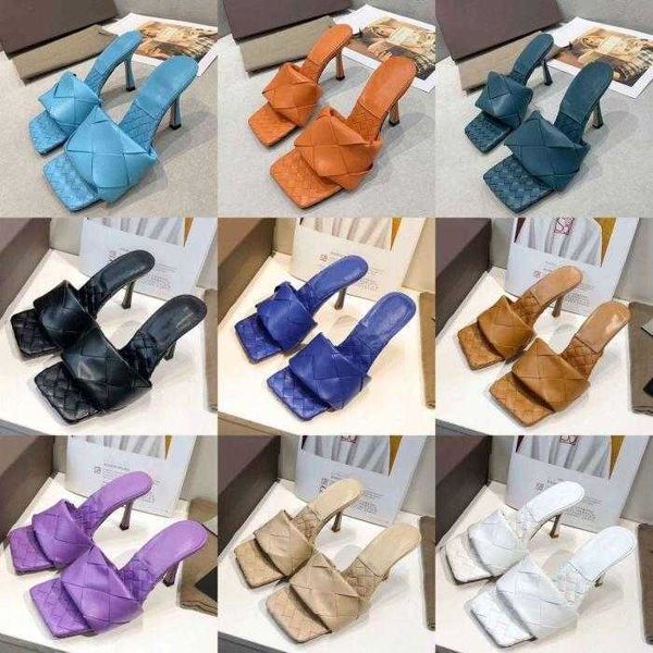 spring/summer 2022 new women's classic luxury flat sandals leather mesh woven slippers r sparkle stretch casual home shoe size, Black
spring/summer 2022 new women's classic luxury flat sandals leather mesh woven slippers r sparkle stretch casual home shoe size, Black
