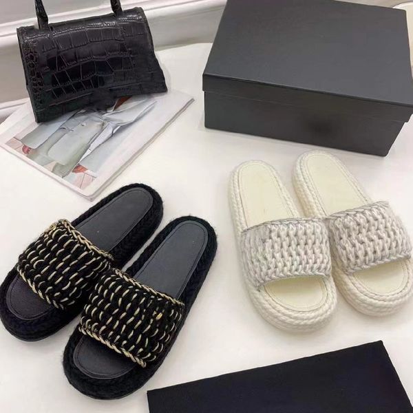 2022 new c designer women knit sandal flat slipper fashion thick summer heel slippers slides flip flops mule womens daily commuting sandals, Black
2022 new c designer women knit sandal flat slipper fashion thick summer heel slippers slides flip flops mule womens daily commuting sandals, Black