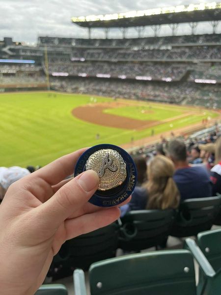 6 player name soler an albies 2021 2022 world series baseball braves team championship ring with wooden display box1 souvenir men fan, Golden;silver
6 player name soler an albies 2021 2022 world series baseball braves team championship ring with wooden display box1 souvenir men fan, Golden;silver