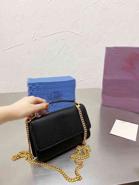 shoulder bags handbag luxury brand designer crossbody fashion simple small square bag women's real leather clutch chain mobile phone
shoulder bags handbag luxury brand designer crossbody fashion simple small square bag women's real leather clutch chain mobile phone