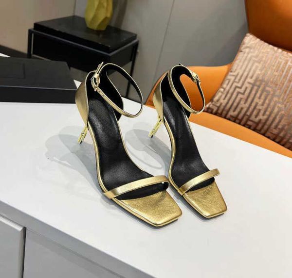 real leather women's sandals fashion metal dollar letter heel 8.5cm high heels luxury leg party wedding shoes send box size 35-42, Black
real leather women's sandals fashion metal dollar letter heel 8.5cm high heels luxury leg party wedding shoes send box size 35-42, Black