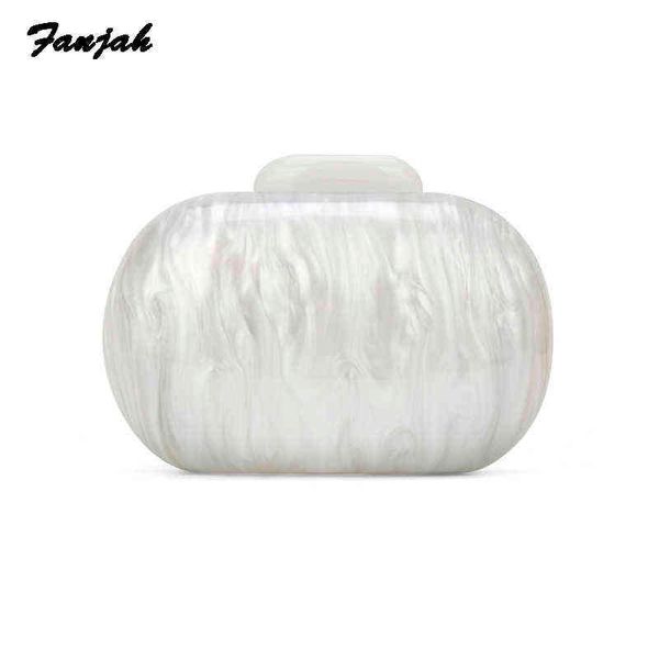 bolsa 2018 new acrylic beach bag pearl white lady handbag vacation totes chic evening clutch party purse bag acrylic clutch bags t220727
bolsa 2018 new acrylic beach bag pearl white lady handbag vacation totes chic evening clutch party purse bag acrylic clutch bags t220727