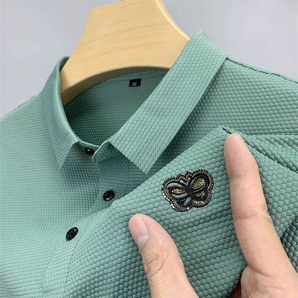 high end fashion diamond men's polo shirt summer trend lapel t-shirt ice smooth breathable short sleeved men's 220408, White;black
high end fashion diamond men's polo shirt summer trend lapel t-shirt ice smooth breathable short sleeved men's 220408, White;black