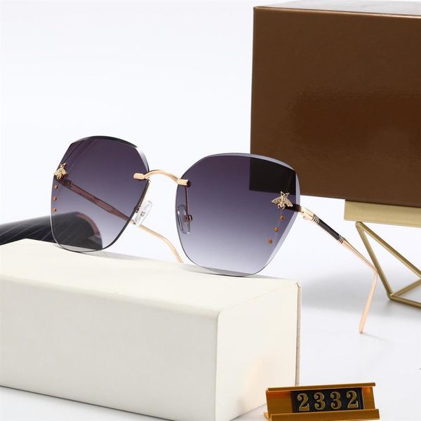 2021 luxury designer square sunglasses men women shades classic vintage driving polarized male sun glasses fashion metal frame eye259n, White;black
2021 luxury designer square sunglasses men women shades classic vintage driving polarized male sun glasses fashion metal frame eye259n, White;black
