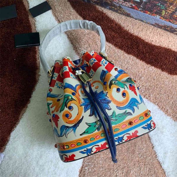 evening bags d fine g beautiful plant flower printing and dyeing lock decoration portable small bucket bag female autumn winter versatile on
evening bags d fine g beautiful plant flower printing and dyeing lock decoration portable small bucket bag female autumn winter versatile on