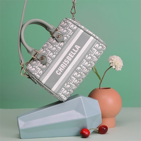 spring high-capacity fashion texture single simple leisure messenger women's pillow 60% off outlet store
spring high-capacity fashion texture single simple leisure messenger women's pillow 60% off outlet store