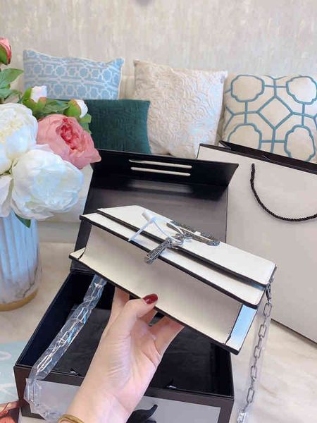 women luxurys designers shoulder bags luxury brand designer fashion simple small square wallet women's real leather clutch mobile phone
women luxurys designers shoulder bags luxury brand designer fashion simple small square wallet women's real leather clutch mobile phone