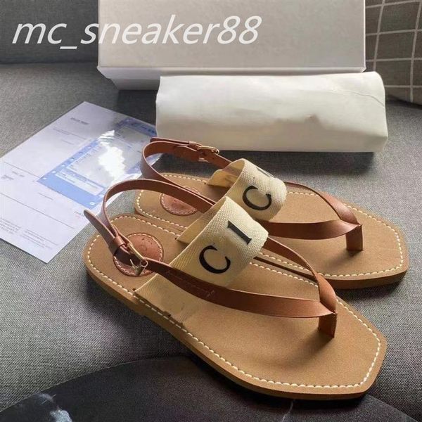 2021 summer designer sandals women muller beach embroidery platform shoes flip flops loafers flats shoe ladies slipper size 35-422721, Black
2021 summer designer sandals women muller beach embroidery platform shoes flip flops loafers flats shoe ladies slipper size 35-422721, Black
