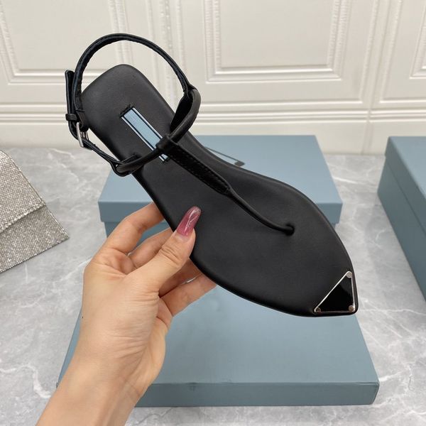 women's sandals luxury designer brand shoes pointed triangle buckled sandals imported sheepskin with box dust bag are size35-41, Black
women's sandals luxury designer brand shoes pointed triangle buckled sandals imported sheepskin with box dust bag are size35-41, Black