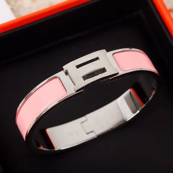 designers bracelet luxury bracelets solid colour letters bangle trend metal sense couple bracelets temperament versatilebracelets nice good, Black
designers bracelet luxury bracelets solid colour letters bangle trend metal sense couple bracelets temperament versatilebracelets nice good, Black