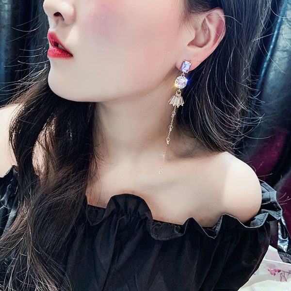 925 silver needle cold wind asymmetric diamond hoop earrings womens european and american temperament long tassel eardrop earring, Golden
925 silver needle cold wind asymmetric diamond hoop earrings womens european and american temperament long tassel eardrop earring, Golden
