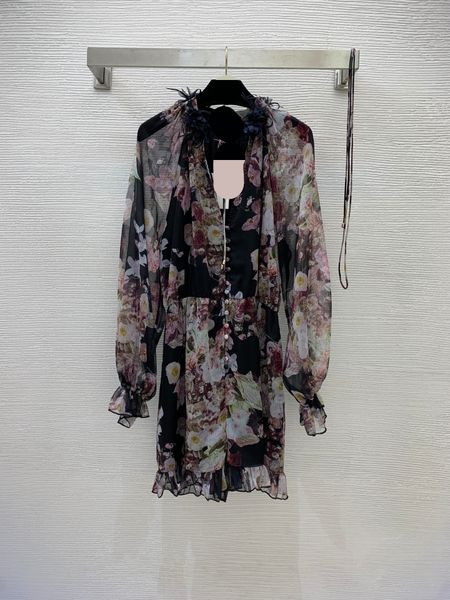 528 2022 spring summer brand same style dress flora print crew neck long sleeve silk polyester pullover shirt skirt mei, Black
528 2022 spring summer brand same style dress flora print crew neck long sleeve silk polyester pullover shirt skirt mei, Black