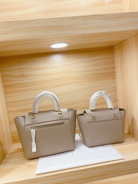 20cm cats fishs bag luxurys designers bags genuine leather women handbag fashion female tote lady shoulder vintage bags wallet
20cm cats fishs bag luxurys designers bags genuine leather women handbag fashion female tote lady shoulder vintage bags wallet
