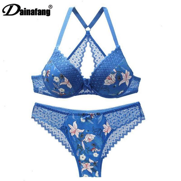 3 4 cup back closure lace women bra set thong hollow out underwear intimante lingerie, Red;black
3 4 cup back closure lace women bra set thong hollow out underwear intimante lingerie, Red;black