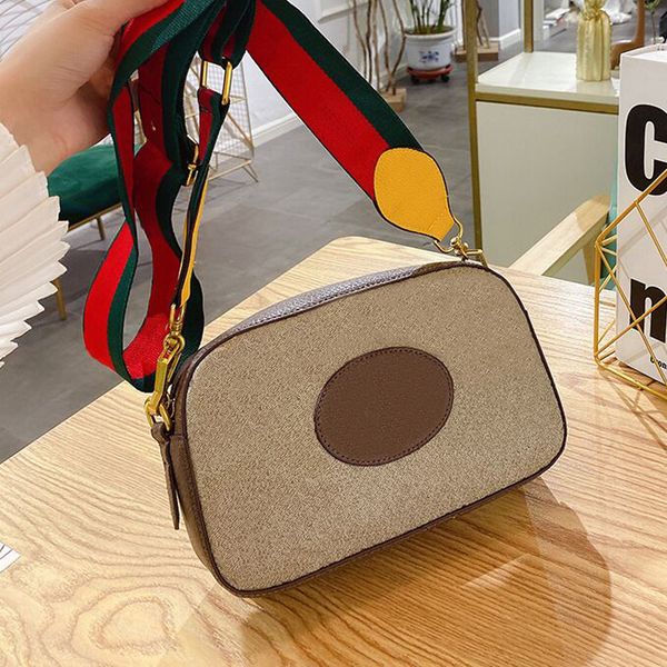fashion shoulder bags flap cross body lady famous designer handbags women letter embossing tiger head zipper messenger purse square plain do
fashion shoulder bags flap cross body lady famous designer handbags women letter embossing tiger head zipper messenger purse square plain do