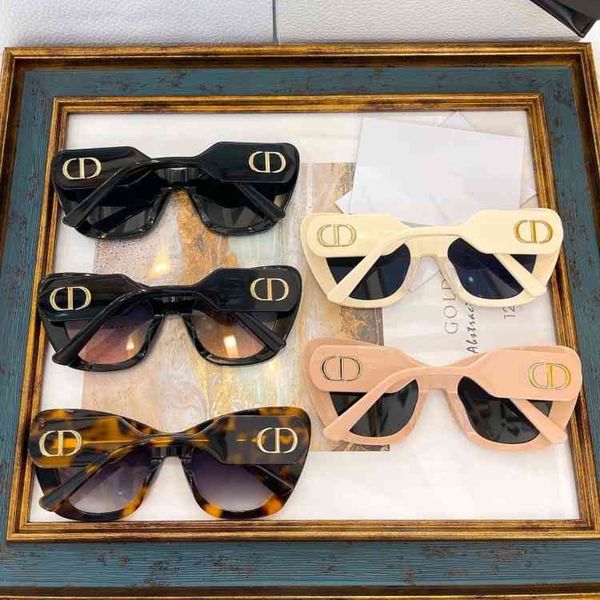 sunglasses same female personality plate cd cat's eye fashion sunglasses bobby b1u, White;black
sunglasses same female personality plate cd cat's eye fashion sunglasses bobby b1u, White;black