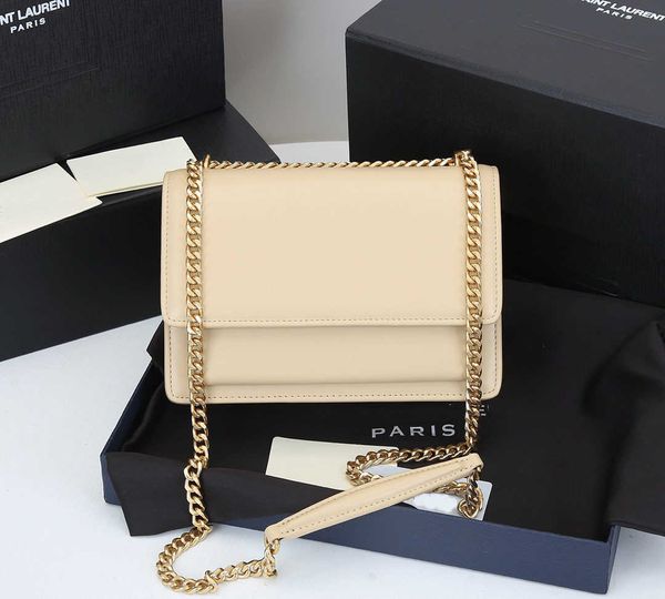 new season products fashion cross body bag shoulder bags net celebrity same style portable luxurious handbag
new season products fashion cross body bag shoulder bags net celebrity same style portable luxurious handbag