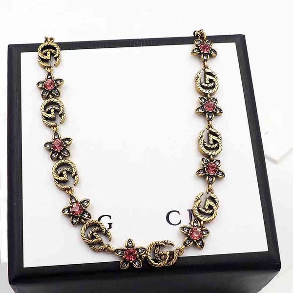 red diamond flower fried dough twist crack double necklace female worn daisy clavicle chain, Black
red diamond flower fried dough twist crack double necklace female worn daisy clavicle chain, Black