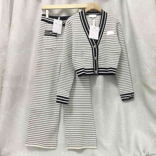 women's knits & tees dili gerba's same knitted suit early autumn v-neck long sleeve striped cardigan women's coat + high wais, White
women's knits & tees dili gerba's same knitted suit early autumn v-neck long sleeve striped cardigan women's coat + high wais, White