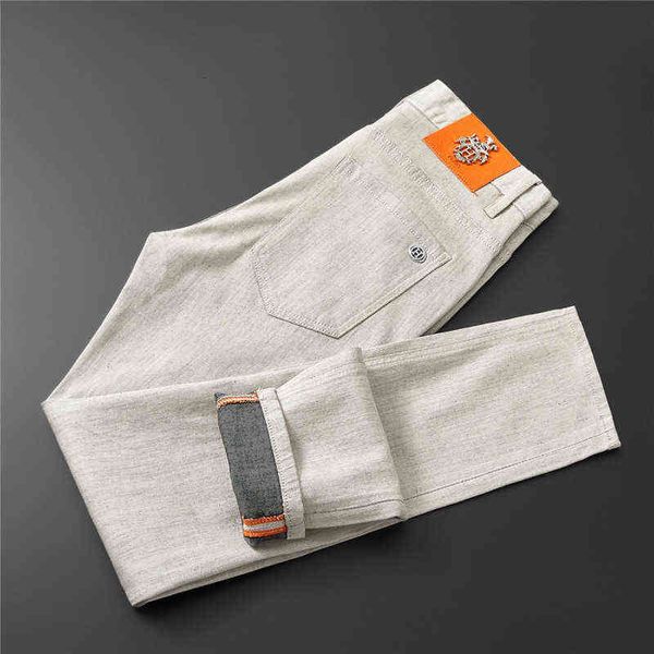 spring 2022 and summer men's light grey boutique simple medium waist micro elastic small straight jeans, Blue
spring 2022 and summer men's light grey boutique simple medium waist micro elastic small straight jeans, Blue
