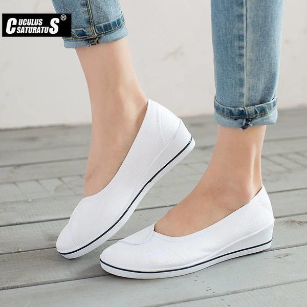 cuculu loafers soft slip on canvas flats woman solid casual breathable shoe for mother platform shoes 804 220613, Black
cuculu loafers soft slip on canvas flats woman solid casual breathable shoe for mother platform shoes 804 220613, Black
