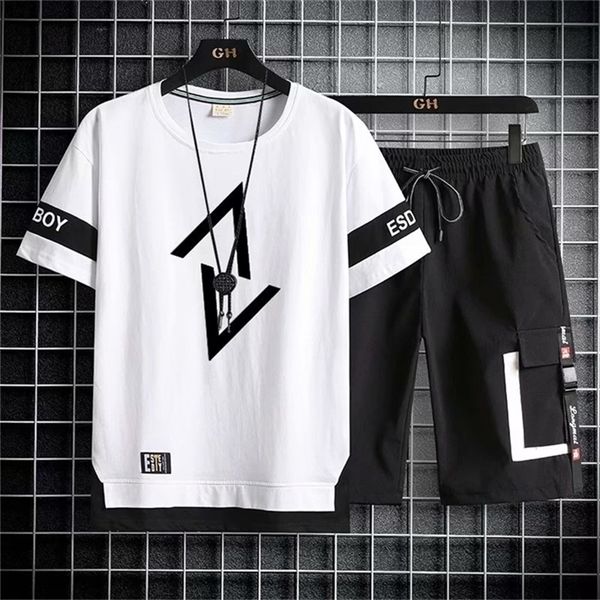 japan fashion men's sets summer tracksuit men short sleeve t shirtssport shorts suit men casual men clothing mens joggers sets 220813, Gray
japan fashion men's sets summer tracksuit men short sleeve t shirtssport shorts suit men casual men clothing mens joggers sets 220813, Gray