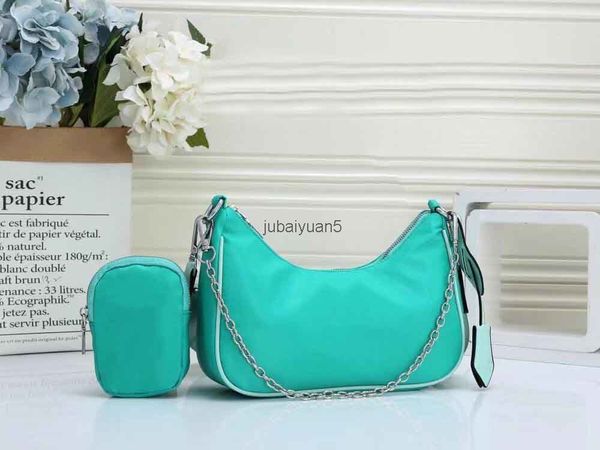 2022 luxury brand classic wholesale women fashion shoulder bag waterproof messenger bag re-edition nylon men designers crossbody hobo purses
2022 luxury brand classic wholesale women fashion shoulder bag waterproof messenger bag re-edition nylon men designers crossbody hobo purses