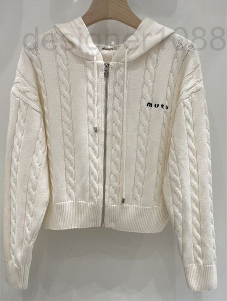 women's sweaters designer 2022 spring and autumn new clothing mi family short hooded sweater cardigan sweet slim coat fried dough twist, White;black
women's sweaters designer 2022 spring and autumn new clothing mi family short hooded sweater cardigan sweet slim coat fried dough twist, White;black