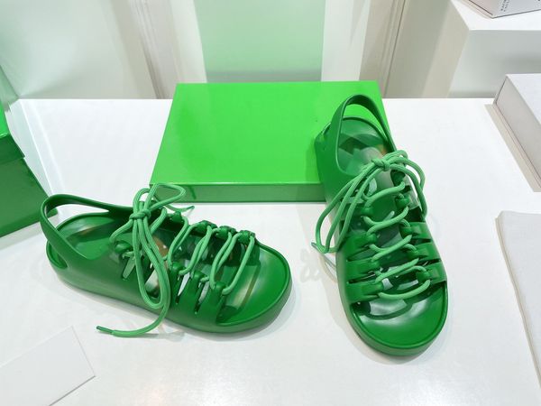 designer men women 2023 slippers bears freight bee tiger cat snake flower rubber slides sandal flat blooms strawberry bees beach shoes 0508, Black
designer men women 2023 slippers bears freight bee tiger cat snake flower rubber slides sandal flat blooms strawberry bees beach shoes 0508, Black