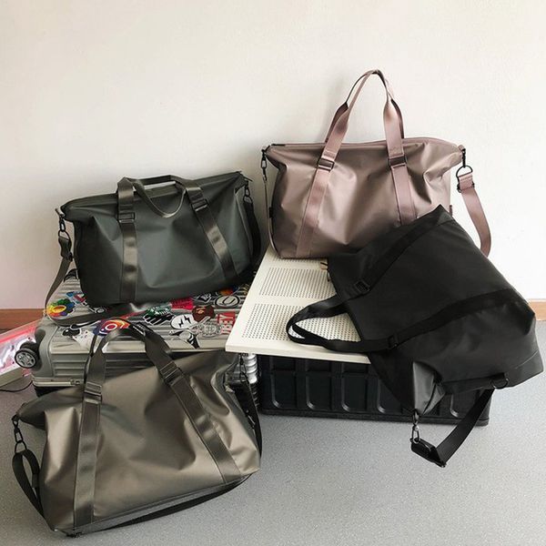 fashion leisure sports travel tote simple solid large capacity travel bags women designer fitness messenger bag men
fashion leisure sports travel tote simple solid large capacity travel bags women designer fitness messenger bag men