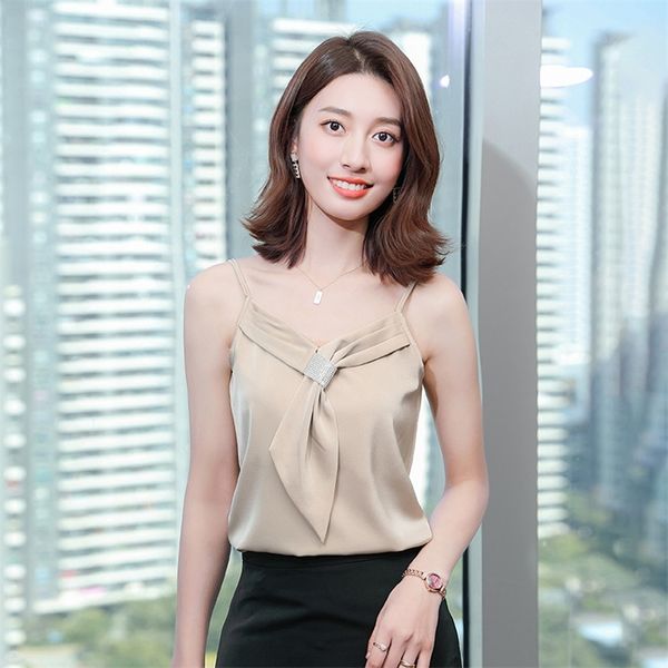 summer korean fashion women tank satin lace women halter solid office lady camis loose strap tank 220519, White
summer korean fashion women tank satin lace women halter solid office lady camis loose strap tank 220519, White
