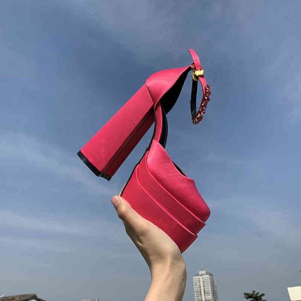 sandals women's spring and summer fashion square head double-layer waterproof platform thick heel ultra-high heels shoes hate, Black
sandals women's spring and summer fashion square head double-layer waterproof platform thick heel ultra-high heels shoes hate, Black