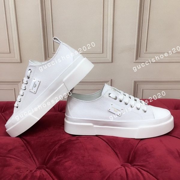 2022 new designer sneakers transparent printing high casual shoes canvas genuine leather men women fashion sneaker size35-45, Black;red
2022 new designer sneakers transparent printing high casual shoes canvas genuine leather men women fashion sneaker size35-45, Black;red