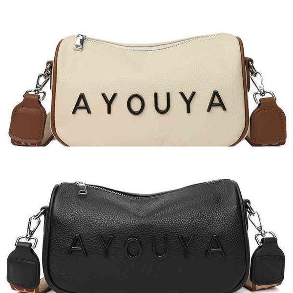 45% layer women's new fashion shoulder leather letter wide strap small manufacturer's latest quality fashionable bags
45% layer women's new fashion shoulder leather letter wide strap small manufacturer's latest quality fashionable bags
