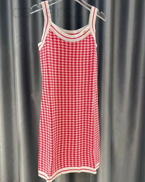 women's knits & tees designer straight 2022 early autumn new slim temperament thousand bird lattice knitted suspender dress women bz0b, White
women's knits & tees designer straight 2022 early autumn new slim temperament thousand bird lattice knitted suspender dress women bz0b, White
