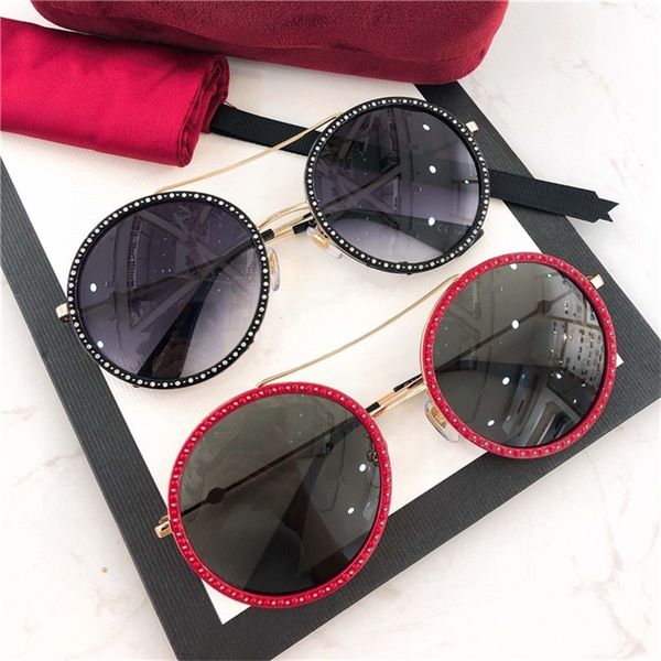 22% off 2022 luxury fashion design high version sunglasses same with round driving, White;black
22% off 2022 luxury fashion design high version sunglasses same with round driving, White;black