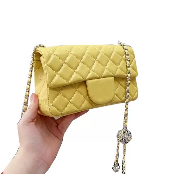 22ss classic mini flap strass silver ball lambskin quilted bags matelasse chain crossbody shoulder handbags luxury designer outdoor sacoche
22ss classic mini flap strass silver ball lambskin quilted bags matelasse chain crossbody shoulder handbags luxury designer outdoor sacoche