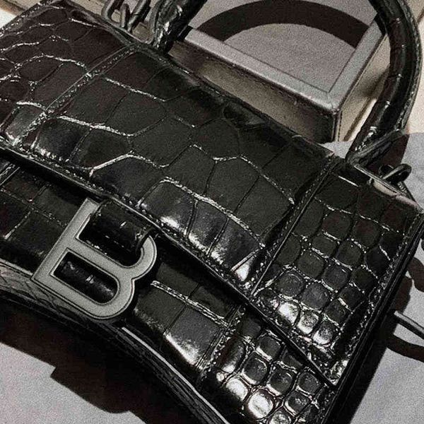 bag luxury messenger bags purses bbalencaigas handbags bag 2022 fashion new b family high version women's bag crocodile hourglass leath
bag luxury messenger bags purses bbalencaigas handbags bag 2022 fashion new b family high version women's bag crocodile hourglass leath