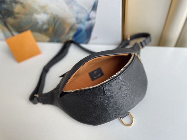 briefcases luxurys designer bags men women waist bag wallet fashion classic diagonal ches high handbag m43644 m44812
briefcases luxurys designer bags men women waist bag wallet fashion classic diagonal ches high handbag m43644 m44812