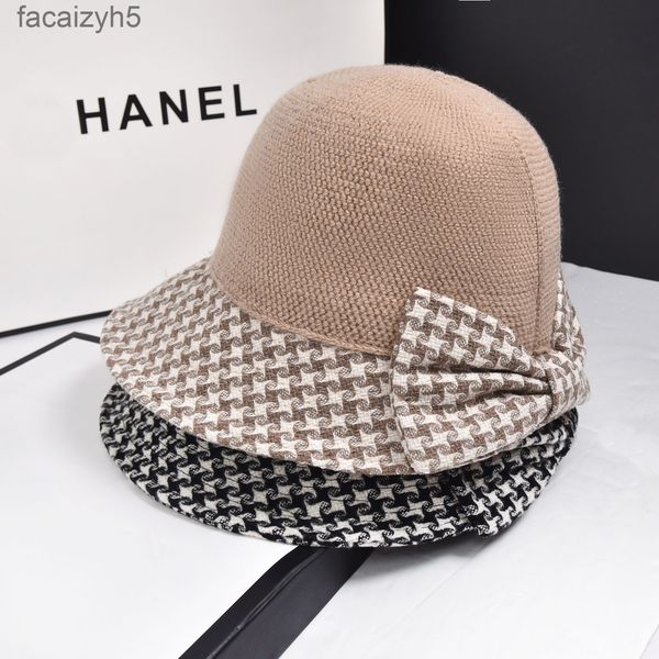 ball caps designer british hat fashion temperament autumn and winter warm wool felt women's 2021 new, Blue;gray
ball caps designer british hat fashion temperament autumn and winter warm wool felt women's 2021 new, Blue;gray