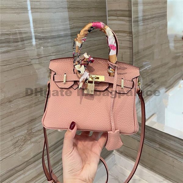 luxurys designers cross body bags shoulder handbag messenger women totes fashion vintage handbags printed classic crossbody clutch purse wal
luxurys designers cross body bags shoulder handbag messenger women totes fashion vintage handbags printed classic crossbody clutch purse wal