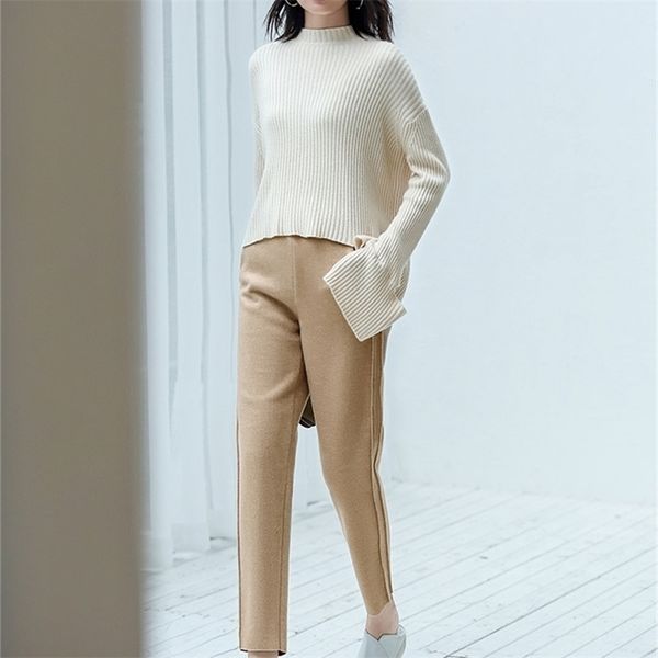 amii autumn winter women casual pants female solid loose high waist straight pants 11920283 201228, Black;white
amii autumn winter women casual pants female solid loose high waist straight pants 11920283 201228, Black;white