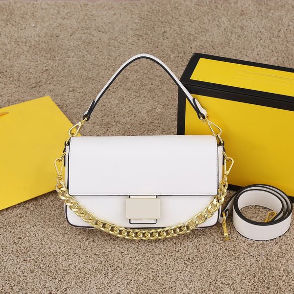 luxury fashion brand handbag ladies shoulder bag chain designer brown leather messenger belt box wholesale and retail, Red;black
luxury fashion brand handbag ladies shoulder bag chain designer brown leather messenger belt box wholesale and retail, Red;black