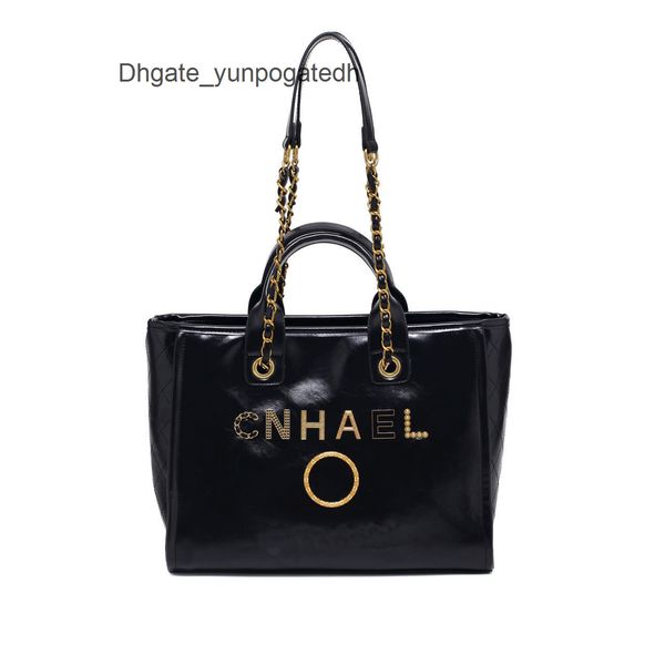 classic luxury women's handbags beach bags brand ch metal badge tote bag designer small mini evening handbag female capacity large leat, Black;red
classic luxury women's handbags beach bags brand ch metal badge tote bag designer small mini evening handbag female capacity large leat, Black;red