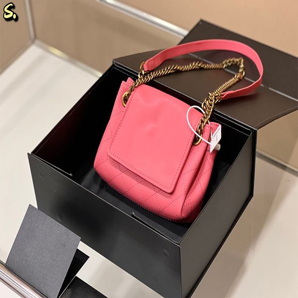 women handbags wallets luxury monogram nolita mini bag in lambskin luxurys designer bags fashion embossed shoulder strap genuine leather cro
women handbags wallets luxury monogram nolita mini bag in lambskin luxurys designer bags fashion embossed shoulder strap genuine leather cro